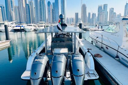 Чартер Моторная яхта Emirates Boat 50ft Дубай