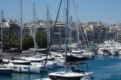 Charter Catamaran Lagoon Lagoon 46 Pireas
