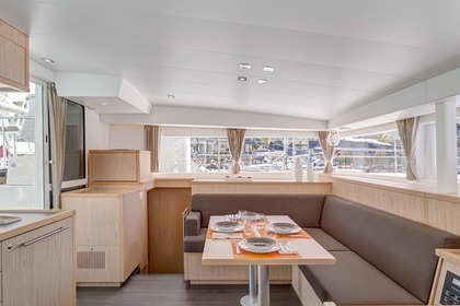 Ενοικίαση Καταμαράν Lagoon Lagoon 400 S2 Αθήνα