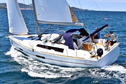 Verhuur Zeilboot DUFOUR 382 Grand Large Kroatië