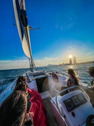 Barcelona Sailboat Bavaria 41 Cruiser alt tag text