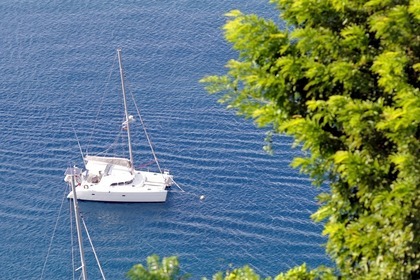 Charter Catamaran LAGOON LAGOON 380 Le Marin