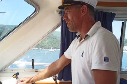 Charter Motorboat Kvarnerplastika Adria1000 Rabac