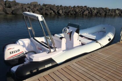 Hire Boat without licence  Emma - ITALBOAT SRL Predator 599 Piano di Sorrento
