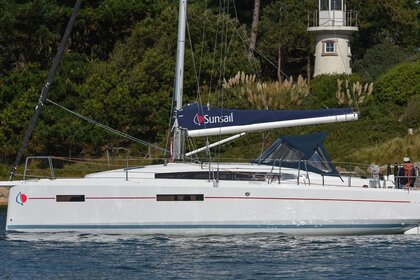 Hire Sailboat  Sunsail 38.0 Cannigione