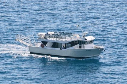 Hire Motorboat Italia VELOCE Salerno