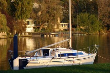 Aluguel Veleiro Chantier du port Super Belouga Saint-Raphaël