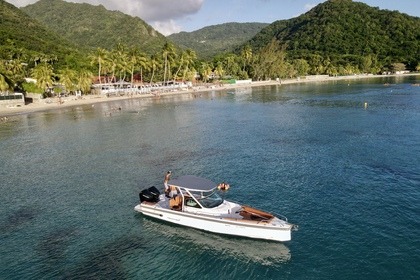 Charter Motorboat Axopar 28 Tt Fort-de-France