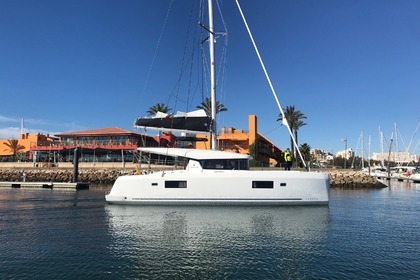 Rental Catamaran LAGOON 42 4 Cabinas Sant Antoni de Portmany