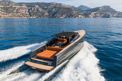 Hire Motorboat Vandutch Marine 40 Saint-Jean-Cap-Ferrat