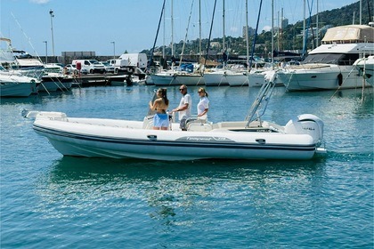 Verhuur RIB Capelli Tempest 775 Golfe Juan