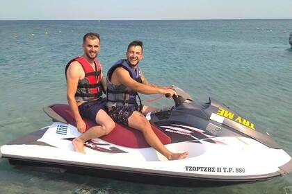 Location Jet-ski Yamaha VX 1200 cc Rhodes