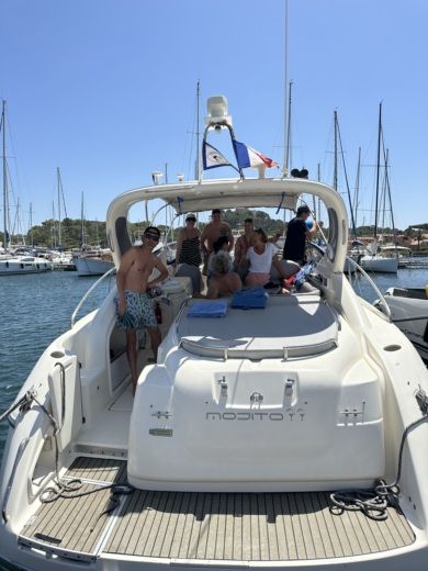 Toulon Motorboat CRANCHI 39 ENDURANCE alt tag text