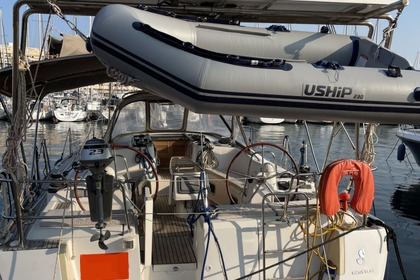 Charter Sailboat Beneteau OCEANIS 46 Saint-Cyprien