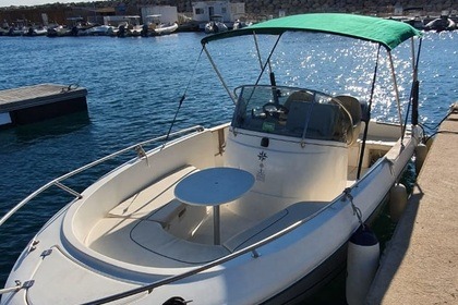 Location Bateau à moteur Quicksilver Activ 555 Open (2021) à Marseille -  Click&Boat