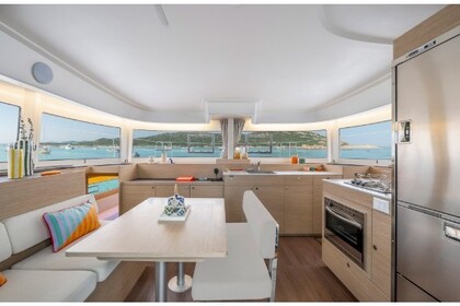 Hyra båt Katamaran  Lagoon 38 OV Sukošan