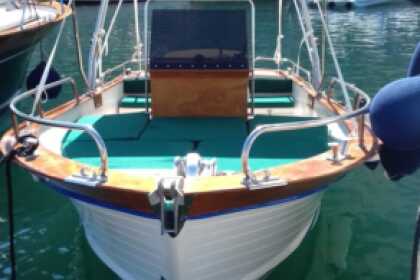 Hire Motorboat DE SIMONE LANCIA Piano di Sorrento