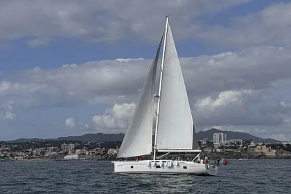 Charter Sailboat  Hanse 508 Cascais