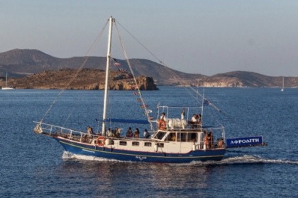 Rental Sailboat TRADITIONAL WOOD BOAT Patmos