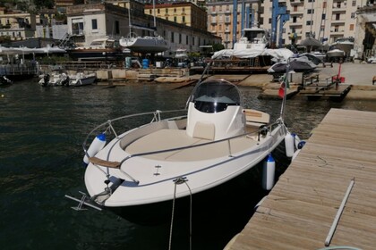 Alquiler Barco sin licencia  Romar Bermuda Salerno
