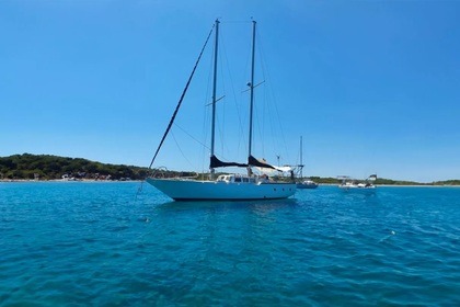 Hire Sailboat promo boat ushuai 50 Marseille