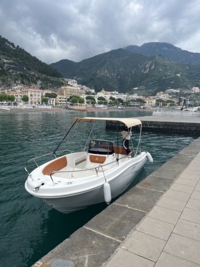 Amalfi Motorboat Allegra Allegra alt tag text