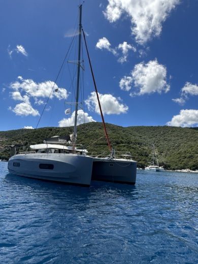 Leukada Catamaran Beneteau Excess 11 alt tag text