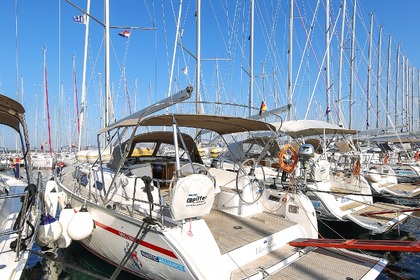 Ενοικίαση Ιστιοπλοϊκό σκάφος Bavaria Bavaria Cruiser 41 - 3 cab. Πούλα
