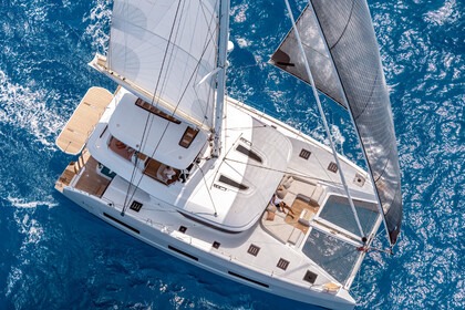 Rental Catamaran  Lagoon 55 5cab Athens