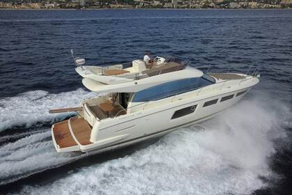 Miete Motorboot Jeanneau Prestige 500 Fly Lavagna