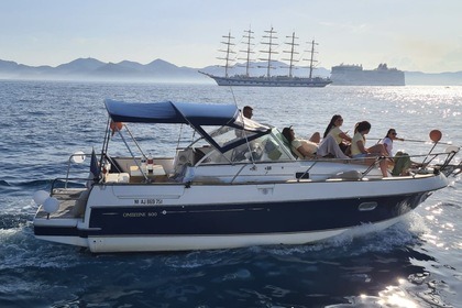 Noleggio Barca a motore Beneteau Ombrine 800 Cannes