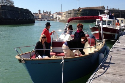 Location Bateau à moteur RHEA MARINE 23 OPEN Saint-Martin-de-Ré