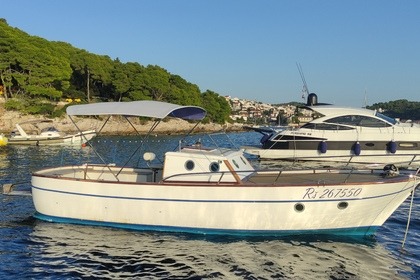 Noleggio Barca a motore Gozzo Aprea Lesina