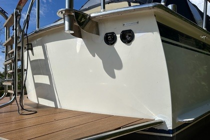 Verhuur Motorboot RFU Jachtspecialist Jirsum Frisian kruiser 9,30 AK Kortenhoef