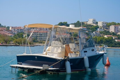Miete Motorboot Albemarle 280 Express Trogir