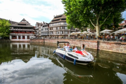 Verhuur Motorboot Bayliner Vr5 Cuddy Straatsburg