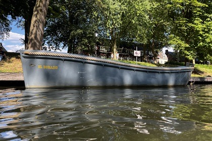 Charter Motorboat Seafury 700 Utrecht