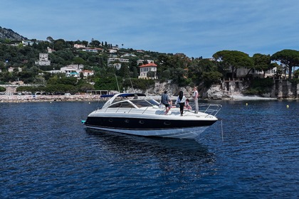 Noleggio Barca a motore Princess V42 Belluogo
