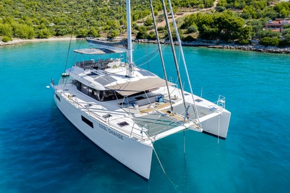 Charter Catamaran Lagoon Lagoon 560 S2 Marina