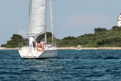 Miete Segelboot DEHLER 36 CWS Can Picafort