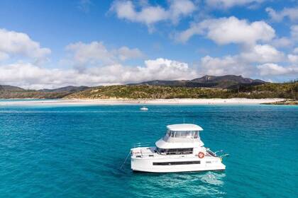 Location Catamaran Fountaine Pajot My 37 Cannes