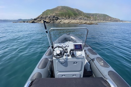 Location Semi-rigide Valiant DR 570 Monaco Raid Saint-Brieuc