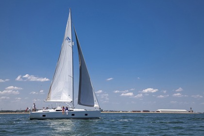 Rental Sailboat Hanse Hanse 418 Hamble-le-Rice