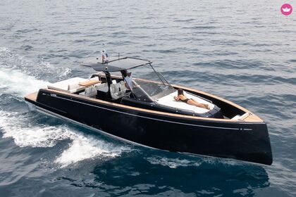 Hire Motor yacht Pardo 43 Porto-Vecchio