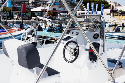 Noleggio Barca senza patente  Gruppo Mare Pholas 18 Vieste