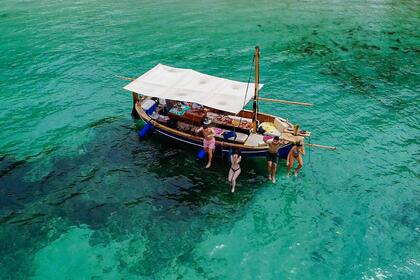 Charter Motorboat Maestro Carpintero Llaut Mallorquín Alcúdia