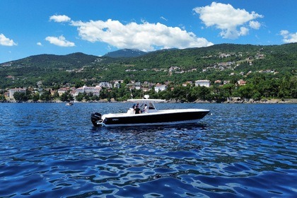 Verhuur Motorboot INTREPID 375 CC Opatija
