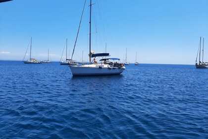 Hire Sailboat Jeanneau Jeanneau sun Odyssey 36i Province of Agrigento