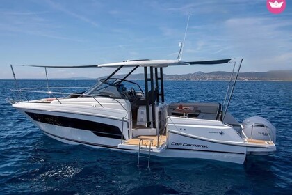 Miete Motorboot Jeanneau CAP CAMART 9.0WA S2 Palamós