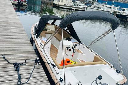 Rental Motorboat Silveryacht 495 Almere